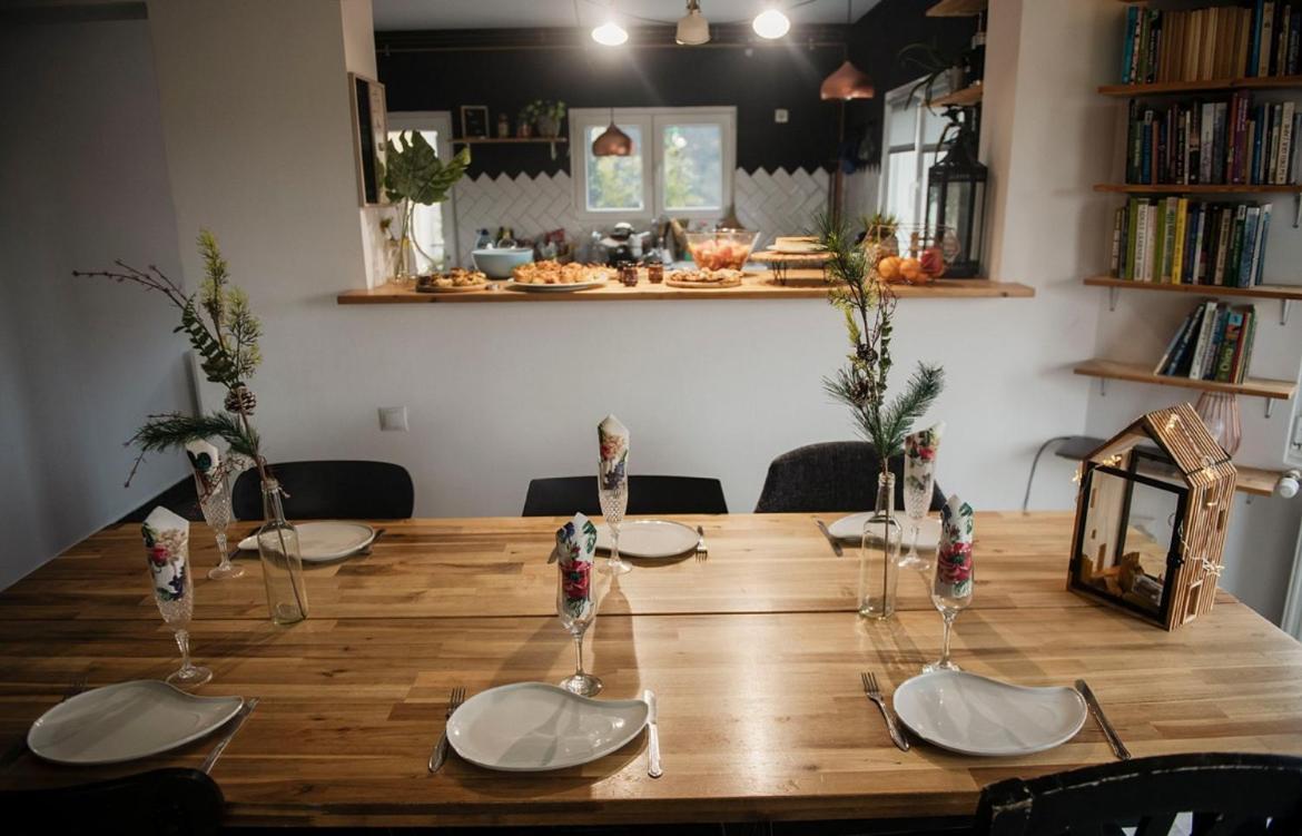 Family Home, Near Therme/Airport/ Lake, Balotesti Caciulati Bagian luar foto